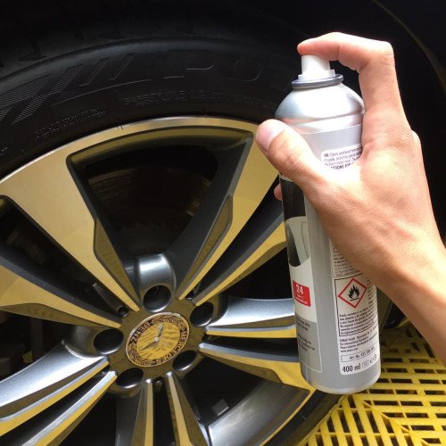 Solutie Curatare si Protectie Anvelope Sonax Tyre Care, 400ml